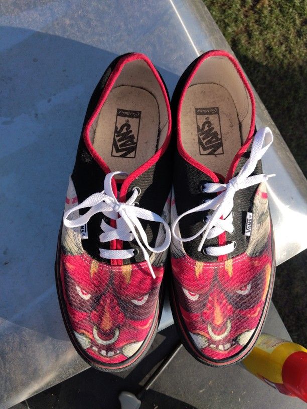Vans Customs Shop Oni Japanese Anime Old Skool shoes Men’s Size 10