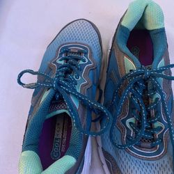Running Shoes