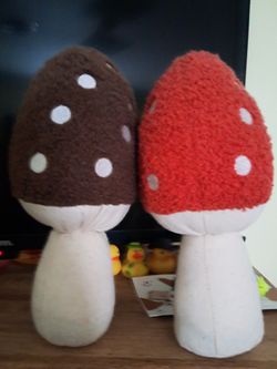 Mushroom Plush Decor - Set of 2