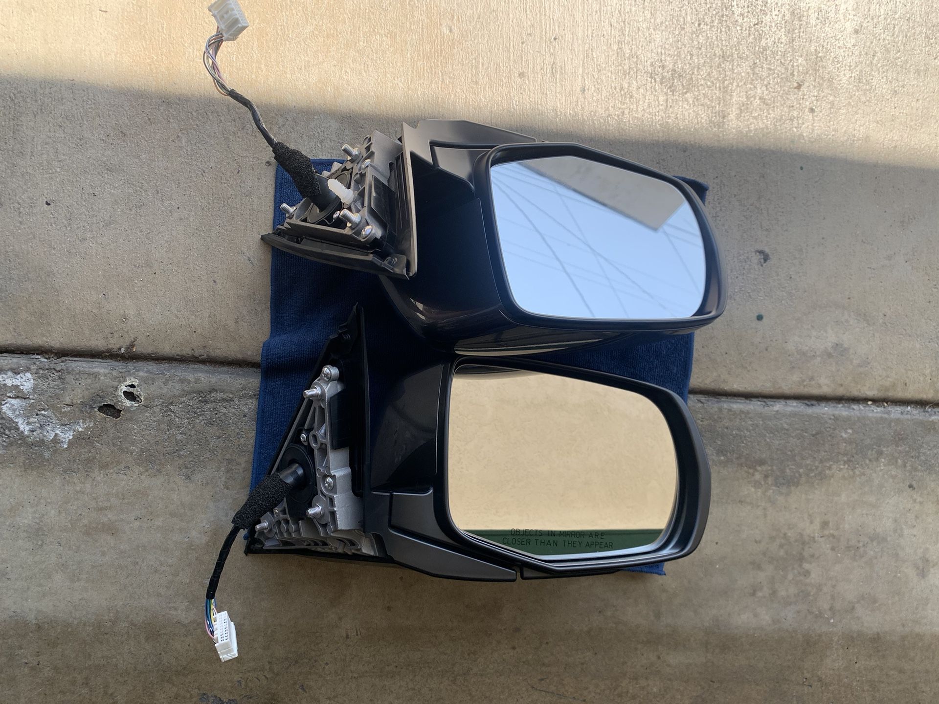 Pair Front Side Mirrors For Acura RDX 2021 for Sale in Whittier, CA