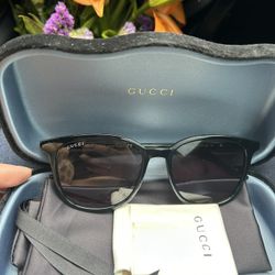 Gucci Sunglasses 