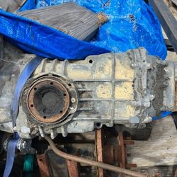 68/70 VW TRANSMISSION  ( BUS)