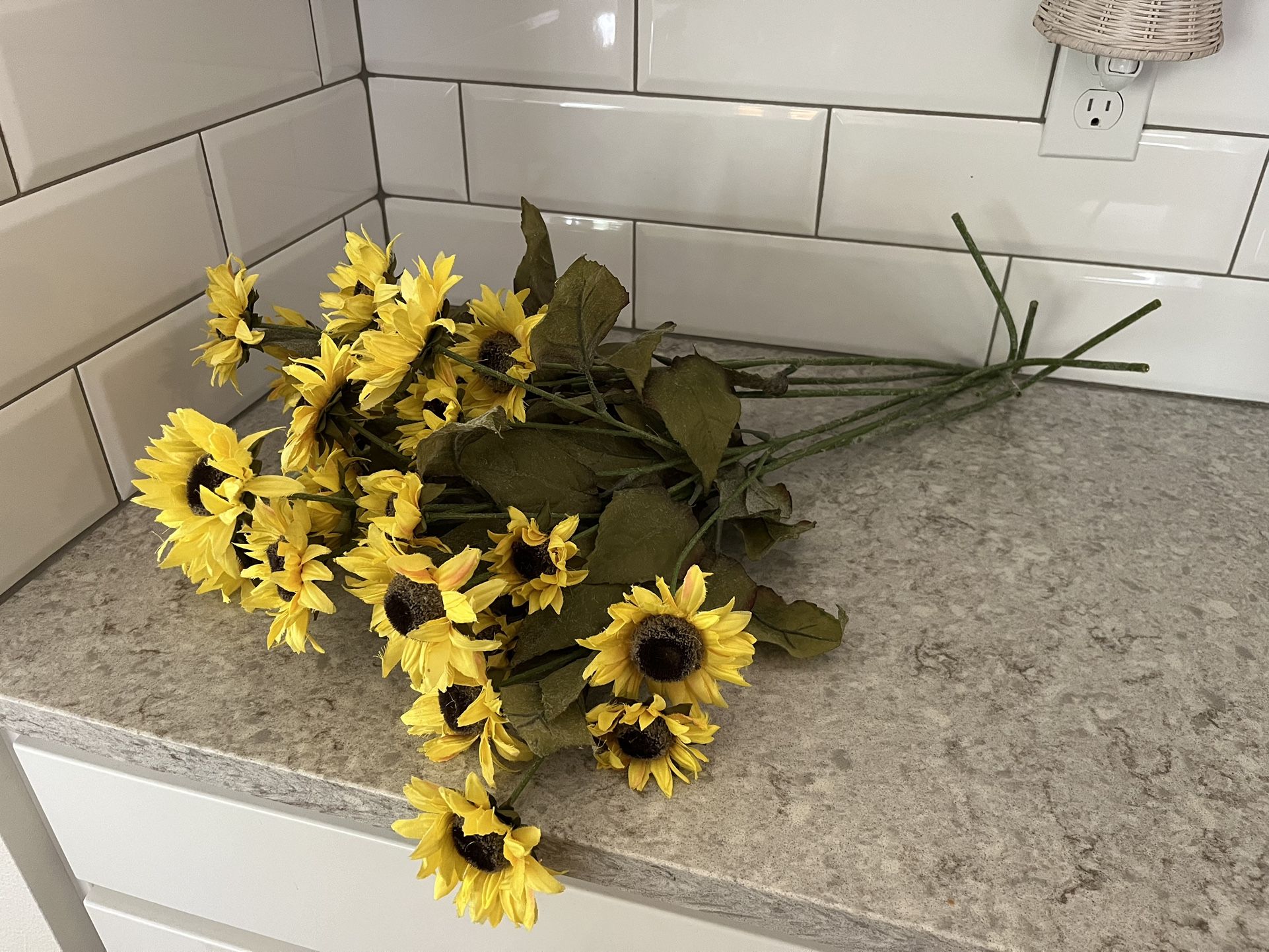 Gorgeous Bundle Of Sunflowers $15