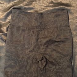 Women Workout Impact Shorts 6 Scrunch Butt Lifting Tummy Control Animal Gym Shark Shorts Comfy Running Seamless Booty Biker