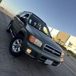 2004 Nissan Pathfinder