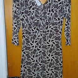 Maggie L Dress Size M