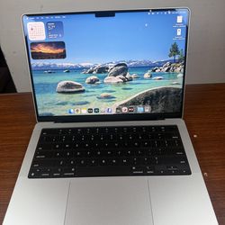 MacBook Pro 2024 M4 16GB 500GB