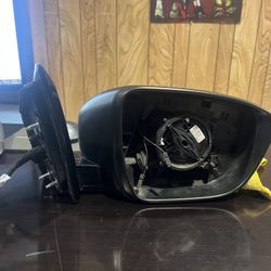 2016-2018 Nissan Murano RH Mirror Assembly