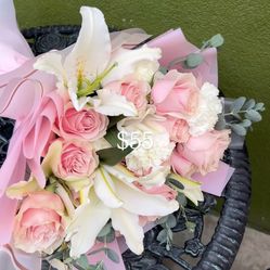 lily flower bouquet