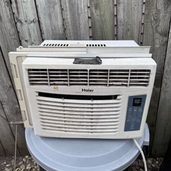 Air Conditioner Works/Tested