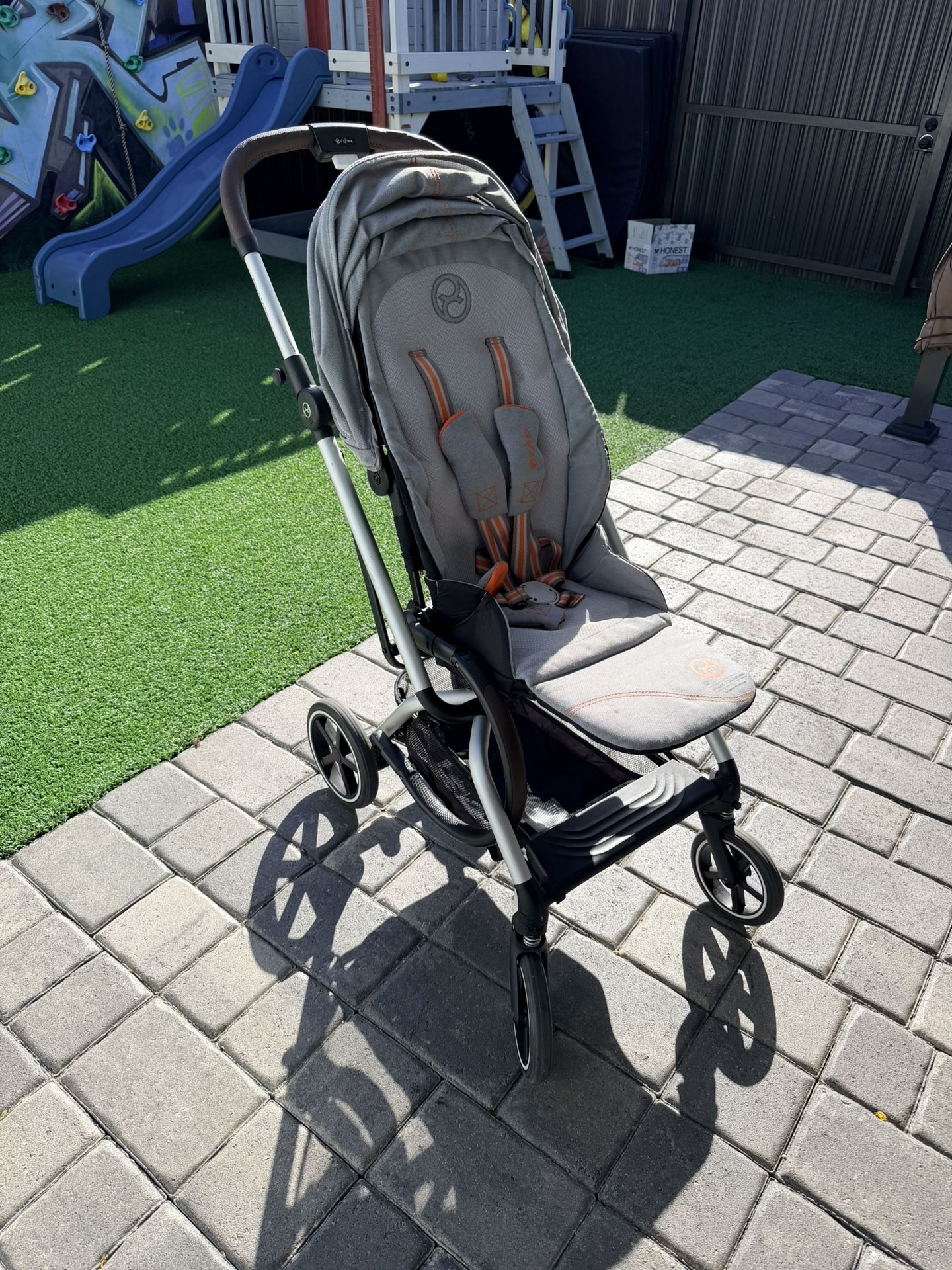 Cybex Eezy S Twist Stroller