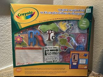 Crayola Child’s Milestone Complete Scrapbook Kit