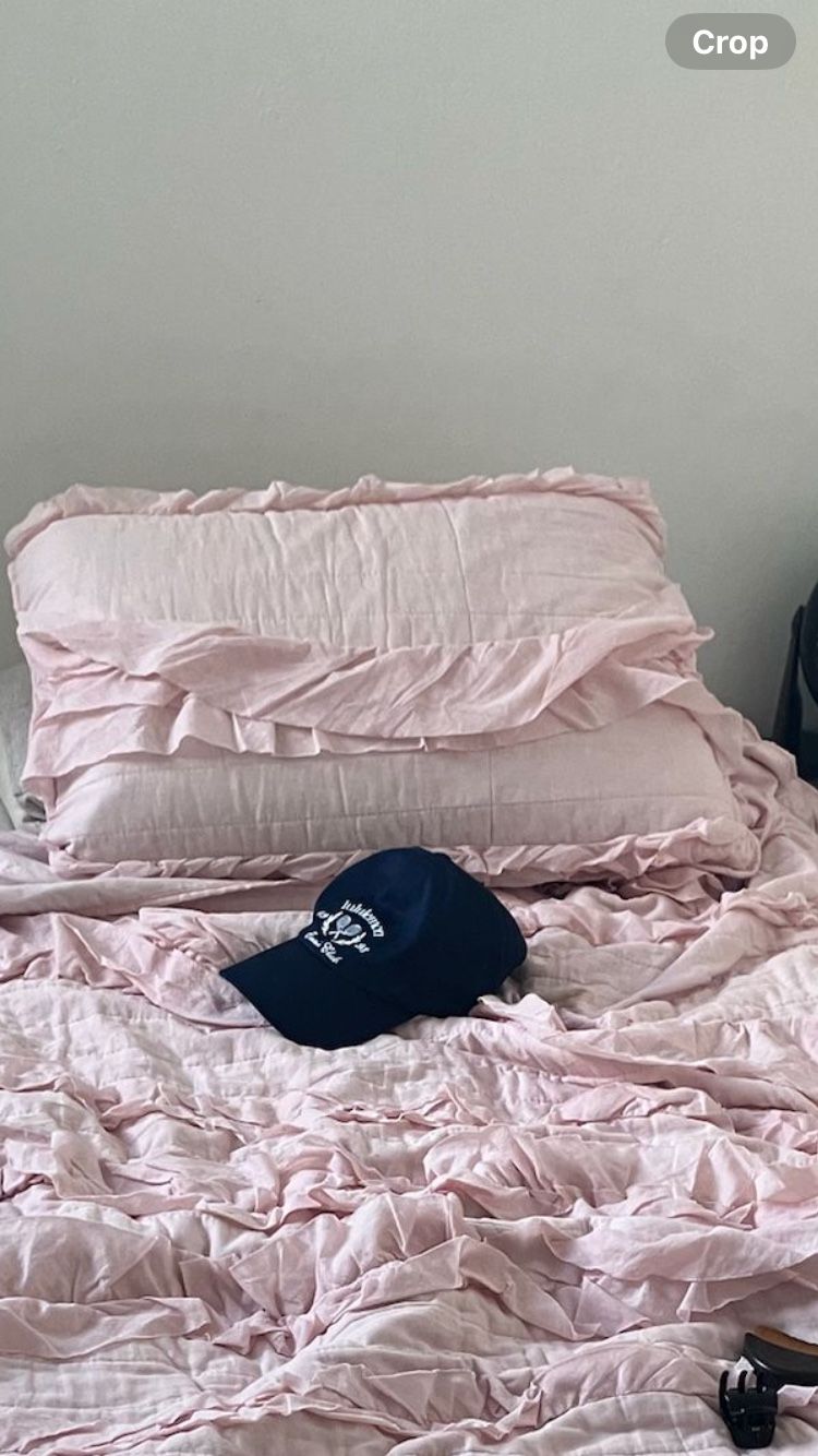 Hypoallergenic Standard/Queen pillow