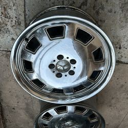 Mercedes Benz  OEM 18” Wheels (4)