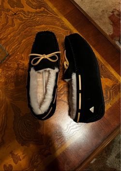 Real Australian made UGG moccasin slippers!!