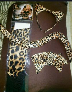 Leopard Accesories