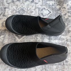 Slip ons