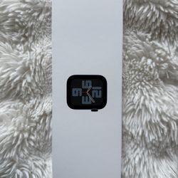 Apple Watch SE (Gen 2) 44mm Midnight 
