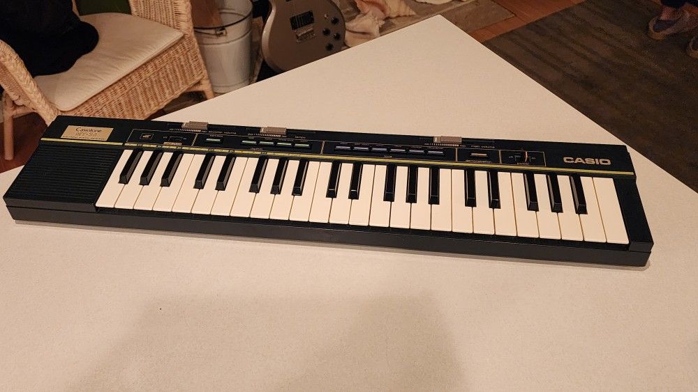 Casio Casiotone Vintage Keyboard 