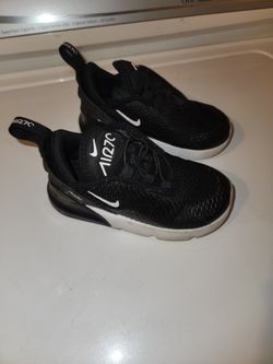 Toddler Nike Shoes 9C