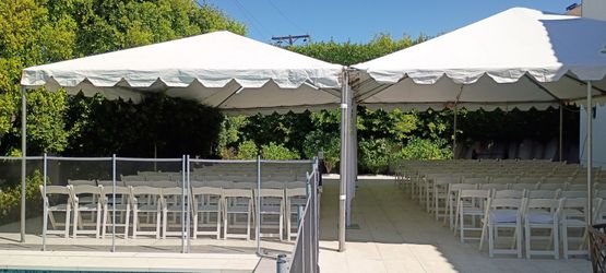 Carpa blanca 20x30 15x30 sillas mesas