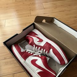 Jordan 1 Lows Gym Red White