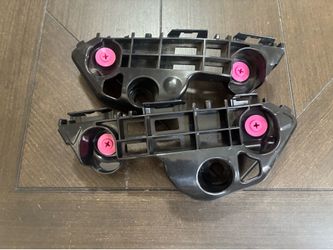 2018-2024 Toyota Camry Left and Right Front Bumper Retainer