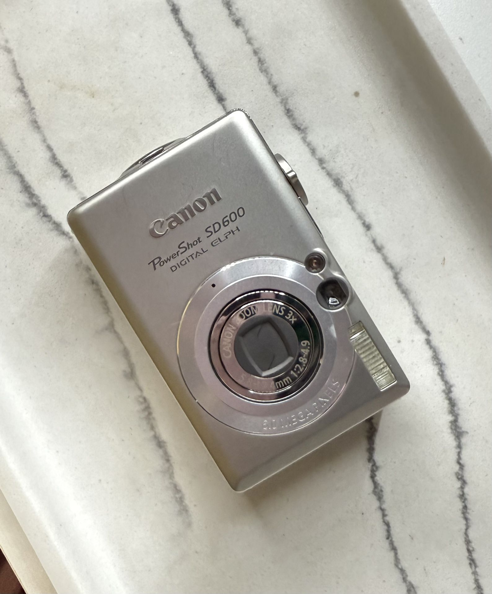 Digital Camera