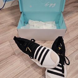 Trae Young 2 Shoes