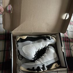 Air Jordan 9 