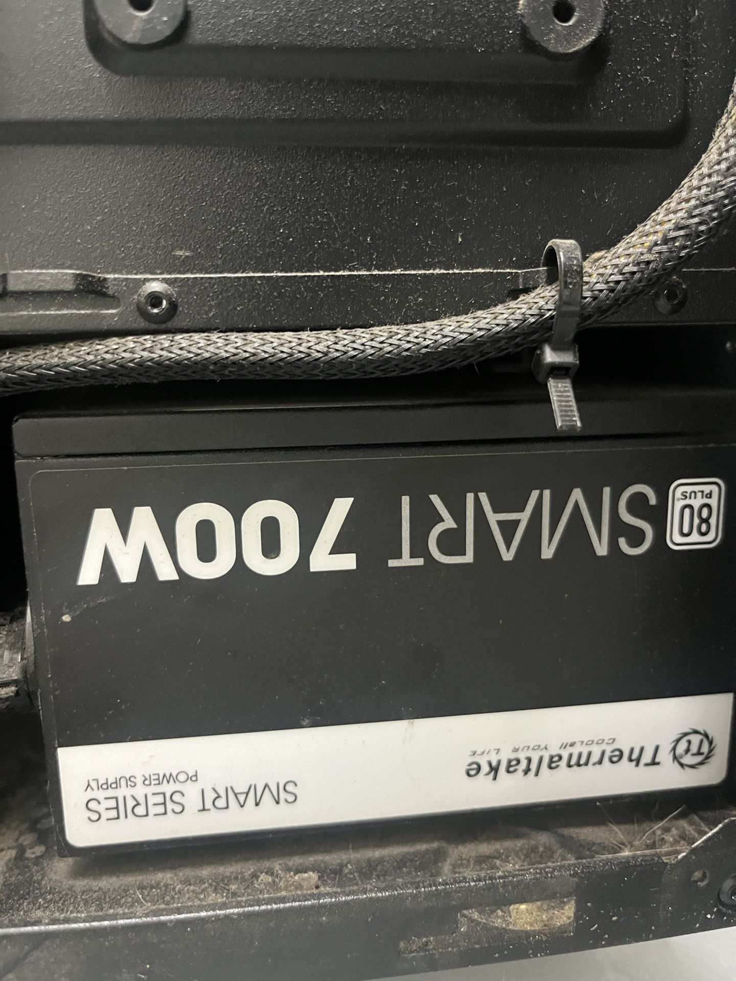 Thermaltake 700w Watt Power Suppy