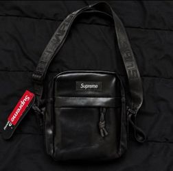 Supreme crossbody bag
