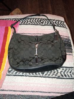 Coach Signature Canvas Shoulder Bag