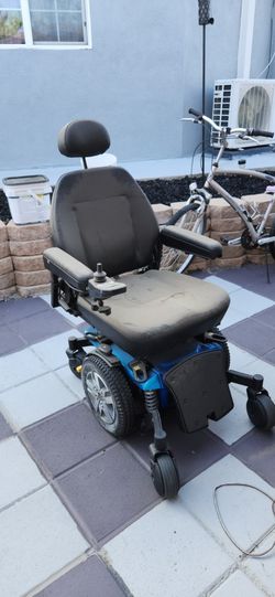 Electric Wheelchair Never Used Needs Battery