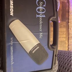 Microphone
