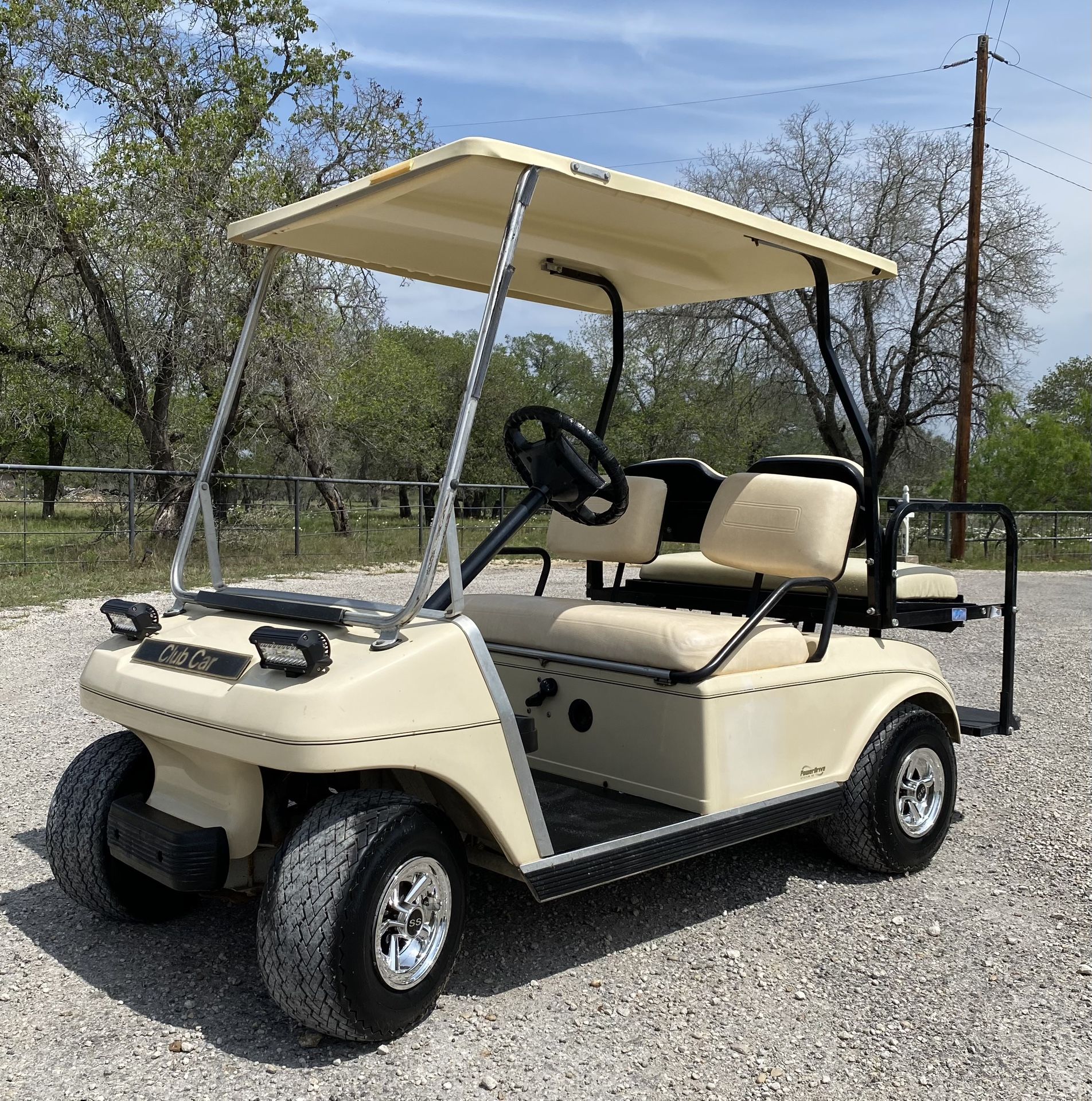 WTS] - 2006 Club car DS 4 seat golf cart 48 Volt SOLD