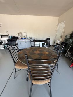 Ashley Furniture Antigo Round Slate Tile Dining Table -Good Condition