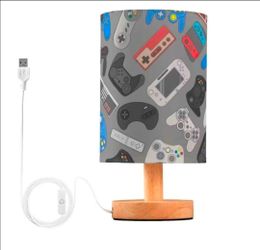 Kid's bedroom lamp