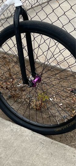 Black and purple rim