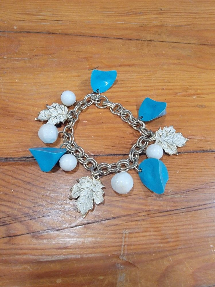 Vintage Blue Plastic Nugget Charm Bracelet ~ Silver Chain, Leaves, 7.5" Long