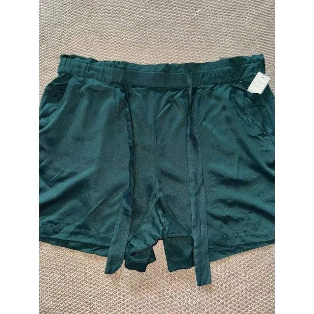 women's solid color shorts