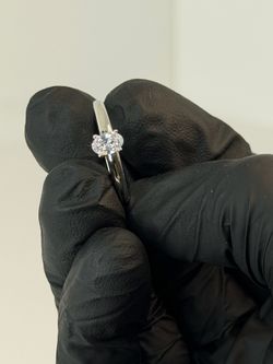 925 Sterling Silver Oval-Cut Promise Ring, Size 8, CZ Stone.