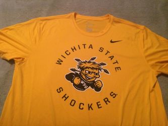 Men's 2XL t-shirt- Shockers!!