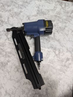 Central Pneumatic 21 Degree Framing Nailer