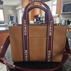 Coach Smith Tote Shoulder bag