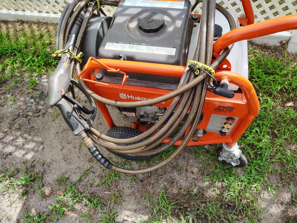 Husqvarna Commercial 3100 Max Pressure Washer