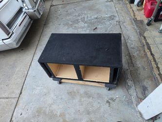 Speaker box. For L7