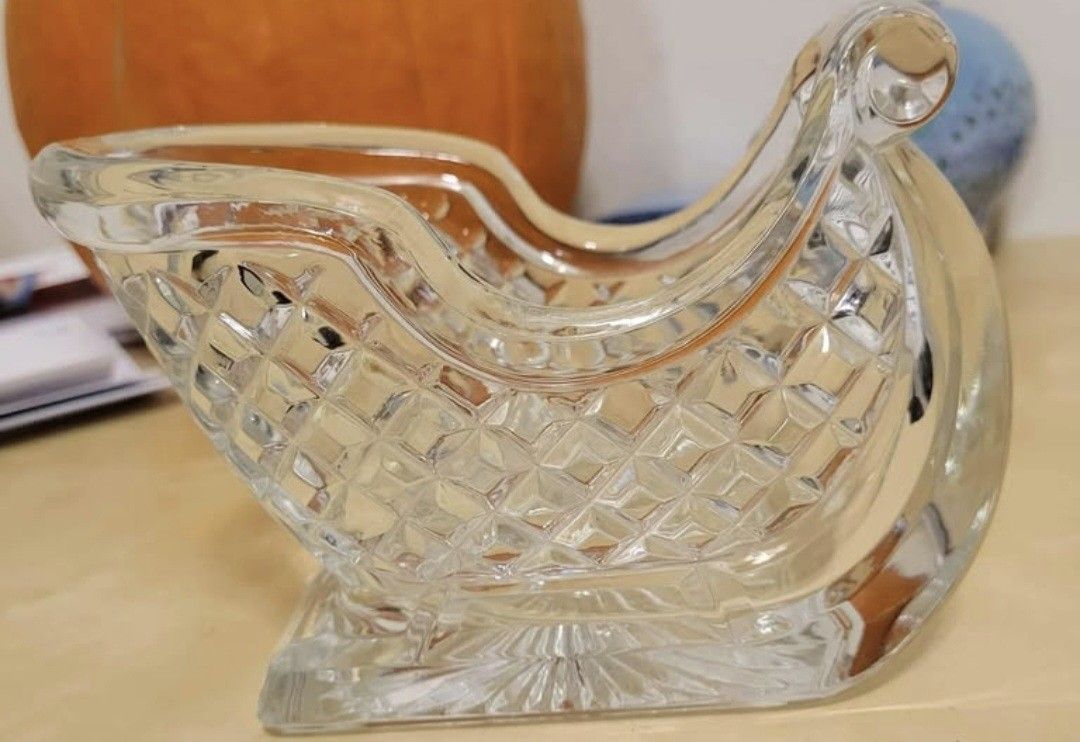 St. George Crystal Christmas Sleigh - Vintage 70s Collectable - $10