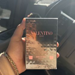 Valentino Cologne *Sealed 