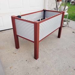 Raised Garden Planter Bed